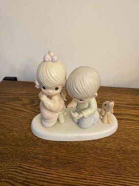 Vintage 1987 Precious Moments "With This Ring I..." Figurine 104019